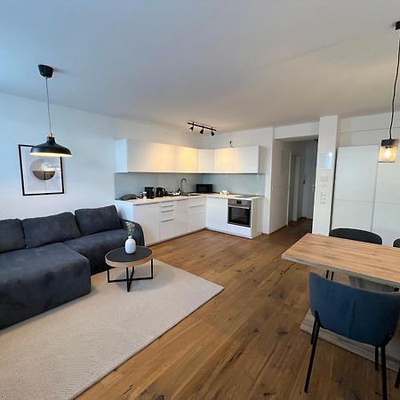 Urban Jungle Apartment Next To Prater & Old Town Βιέννη Εξωτερικό φωτογραφία
