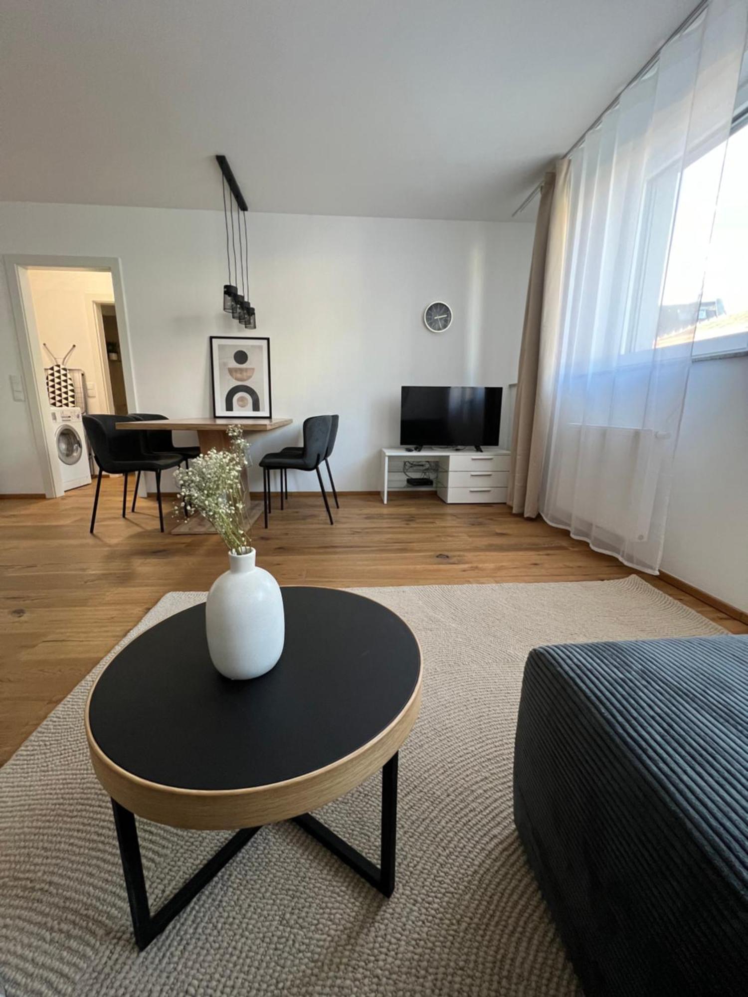 Urban Jungle Apartment Next To Prater & Old Town Βιέννη Εξωτερικό φωτογραφία